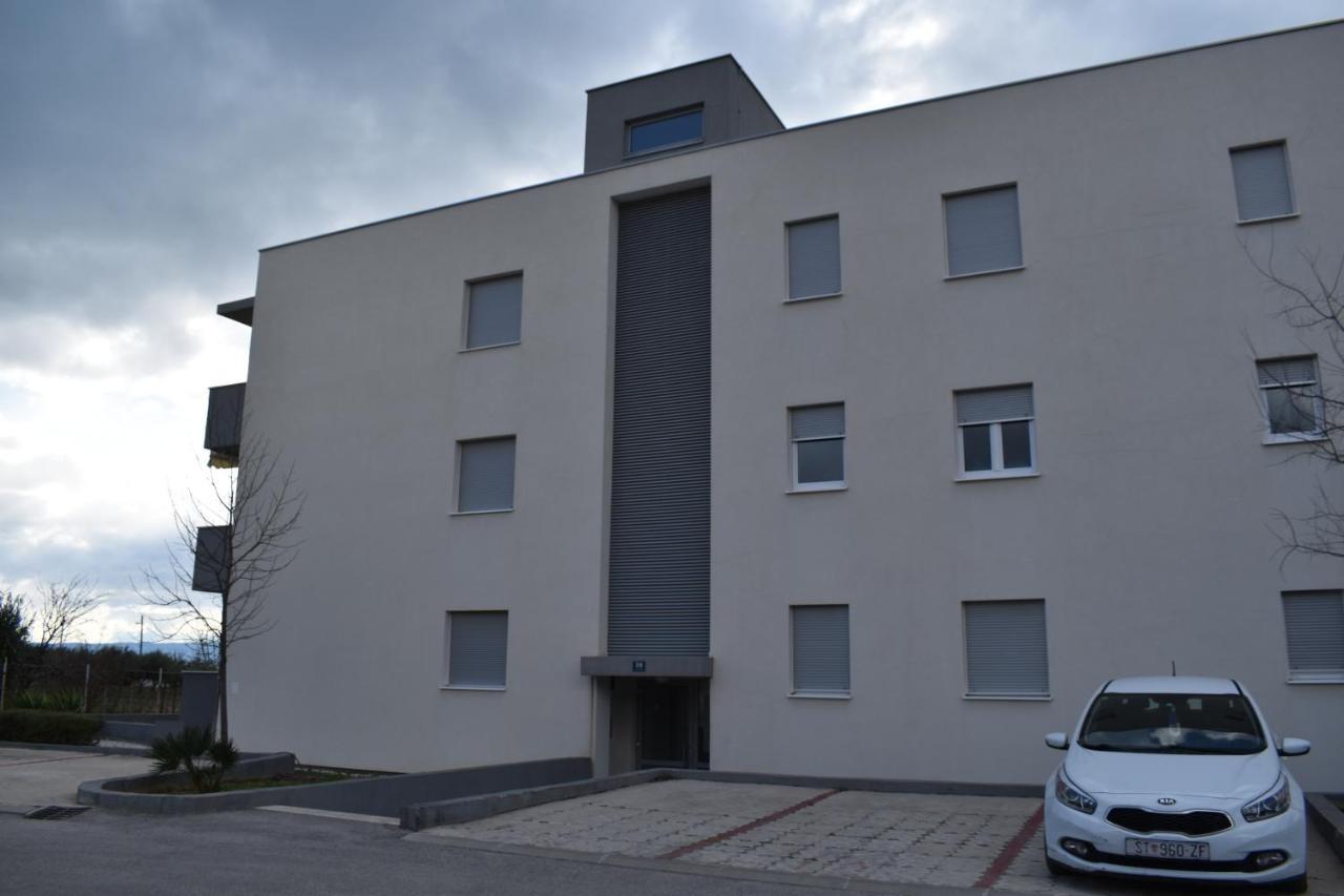 Apartment Alfa Split Luaran gambar
