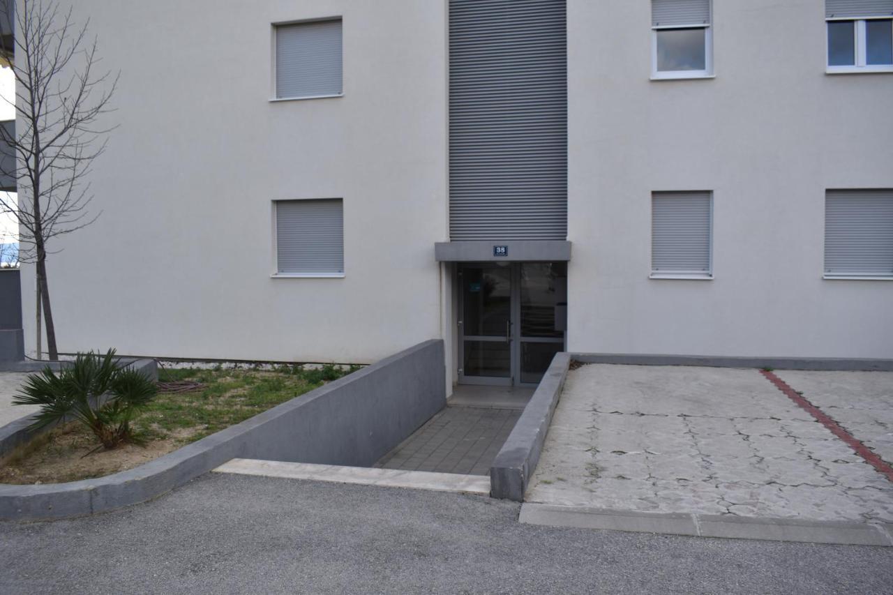 Apartment Alfa Split Luaran gambar